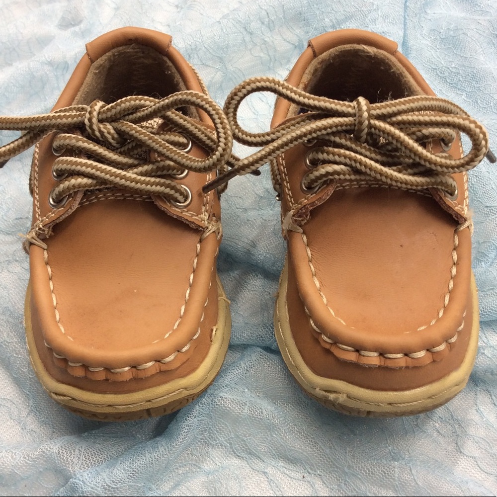 Highland Creek Tan Leather Shoes Size 6
